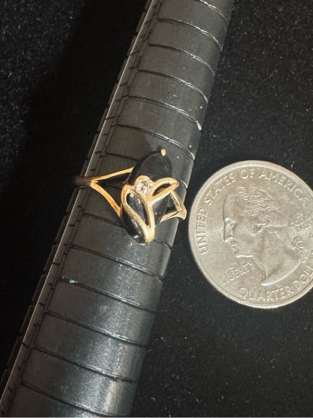 Vintage 10k Yellow Gold Oval Black Onyx Diamond Art Deco Ring Shipping $4.99